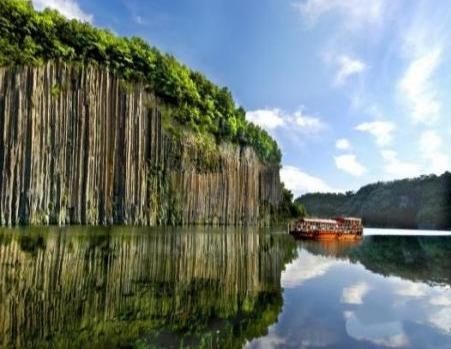宽甸青山沟、鸭绿江2晚3天健康之旅 